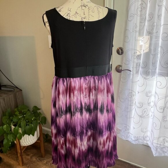 NWT Coach Teri Shoulder Bag In Signature Canvas With Blueberry Print - Picture 2 of 6